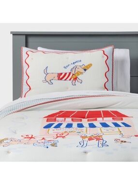 Pillowfort Patisserie Scene Bon Appetit French cafe Full/Queen comforter set NEW